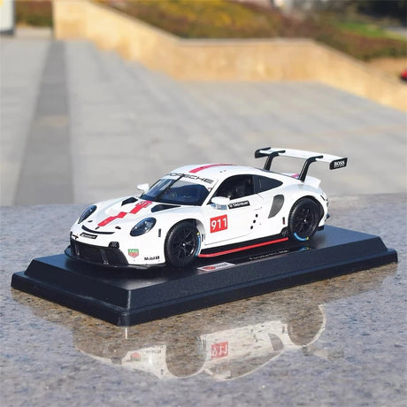 [Bburago] 1:24 Porsche 2017 911 RSR GT #911 Model Car Die-Cast