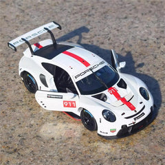 [Bburago] 1:24 Porsche 2017 911 RSR GT #911 Model Car Die-Cast