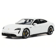 Bburago Porsche 2019 Taycan Turbo S الأبيض 1:24 – مجسم سيارة معدني للعرض