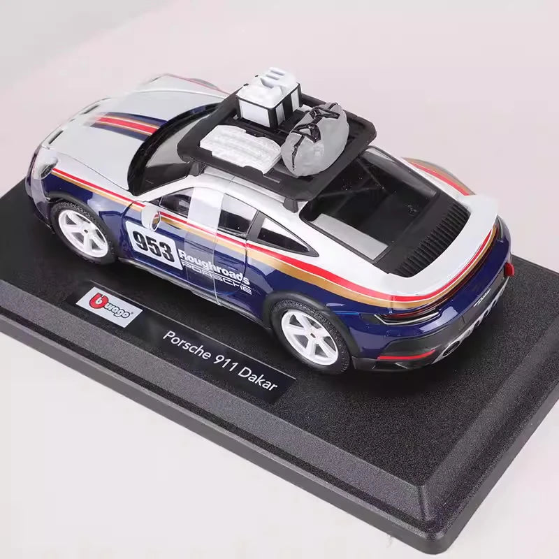 [Bburago] 1:24 Porsche 2023 911 Dakar modellino di auto Die-Cast