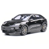 [Bburago] 1:24 Porsche 2024 Macan Turbo Black Model Car Die-Cast