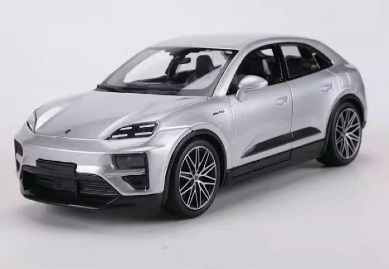 [Bburago] 1:24 Porsche 2024 Macan Turbo argent voiture miniature Die-Cast