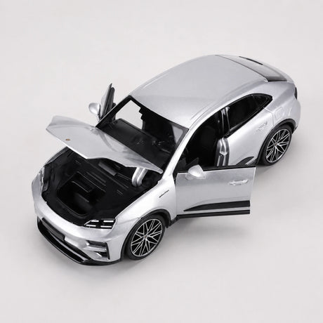 Bburago Porsche 2024 Macan Turbo prateado 1:24 – modelo de exposição em metal fundido