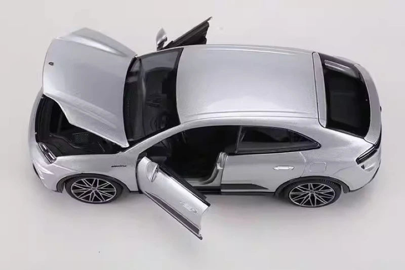 [Bburago] 1:24 Porsche 2024 Macan Turbo Silver Model Car Die-Cast