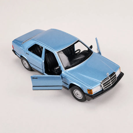 [Bburago] 1:25 Mercedes-Benz 1982 190 E 2.6 W201 bleu voiture miniature Die-Cast