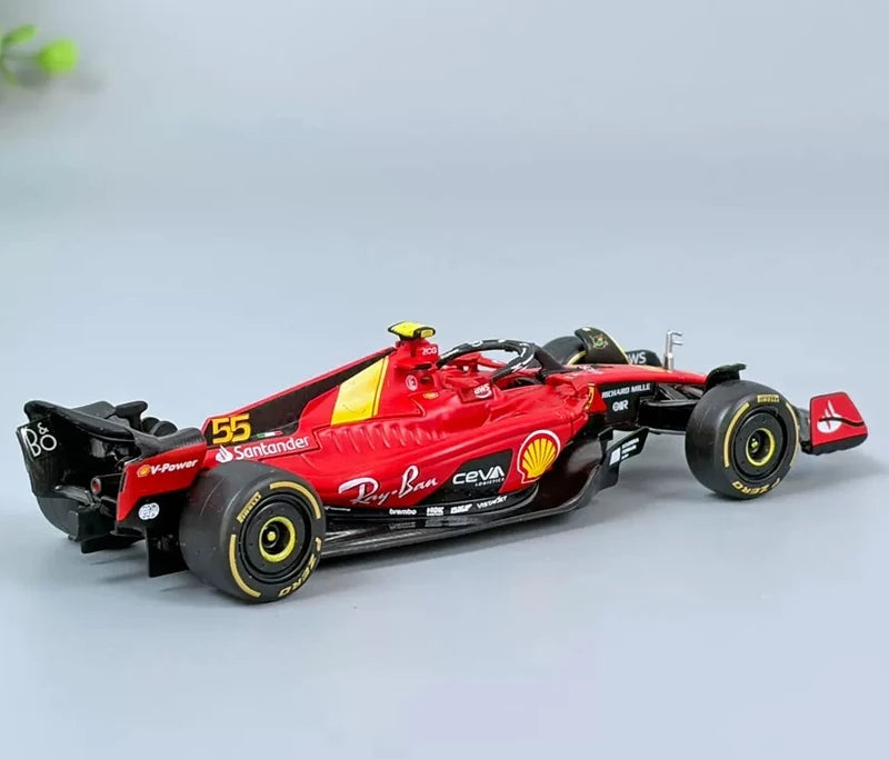 부라고 Ferrari 2023 SF-23 #55 카를로스 사인츠 F1 1:43 다이캐스트 전시 모델 - 뷰 4