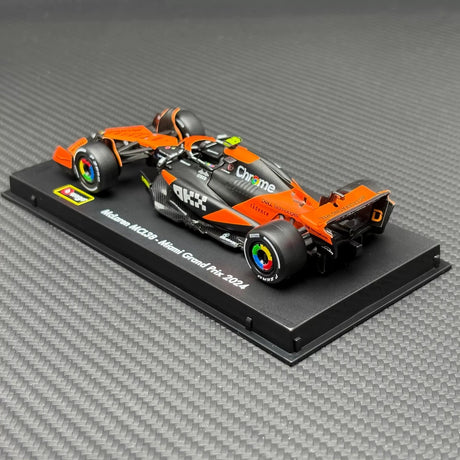 1:43 McLaren 2024 MCL38 #4 Miami GP Winner Lando Norris F1 model car by Bburago - view 4