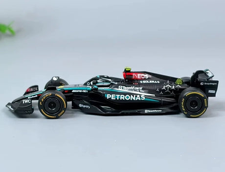 1:43 Mercedes-AMG 2024 W15 E Performance #44 Lewis Hamilton F1 model car by Bburago - view 3