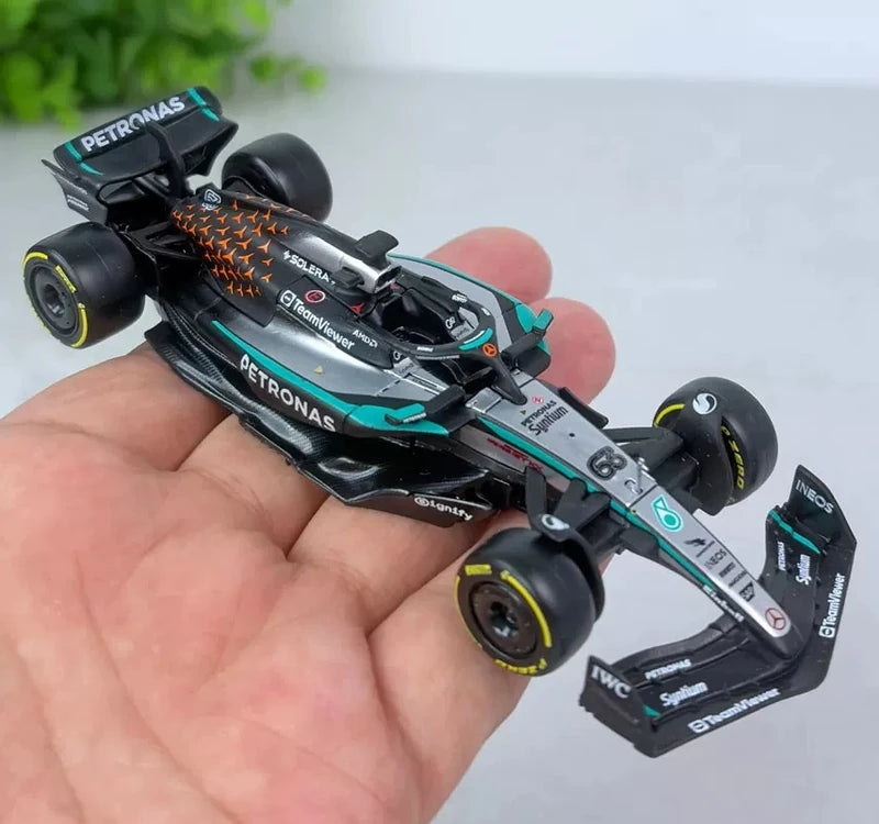 1:43 Mercedes-AMG 2025 W16 E Performance #63 George Russell F1 model car by Bburago - view 5