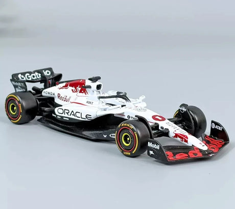 Bburago Red Bull 2025 RB21 #1 Japanin GP voittaja Valkoinen väritys Max Verstappen F1 1:43 valumalli - näkymä 6