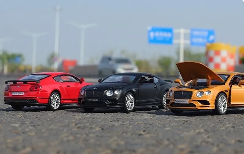 1:32 Bentley 2018 Continental GT3-R Die Cast Model Car