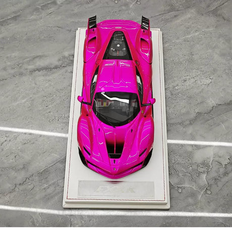 CE Ferrari 2018 FXX K Evo Modified Pink 1:18 – Resina da collezione per modelli in resina