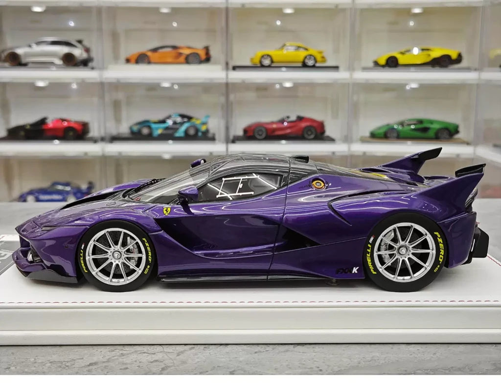 CE Ferrari 2018 FXX K Evo Modified Purple 1:18 – Resina modello in resina collezionabile