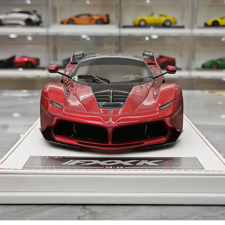 CE Ferrari 2018 FXX K Evo Modified Red 1:18 – Resina modello in resina collezionabile
