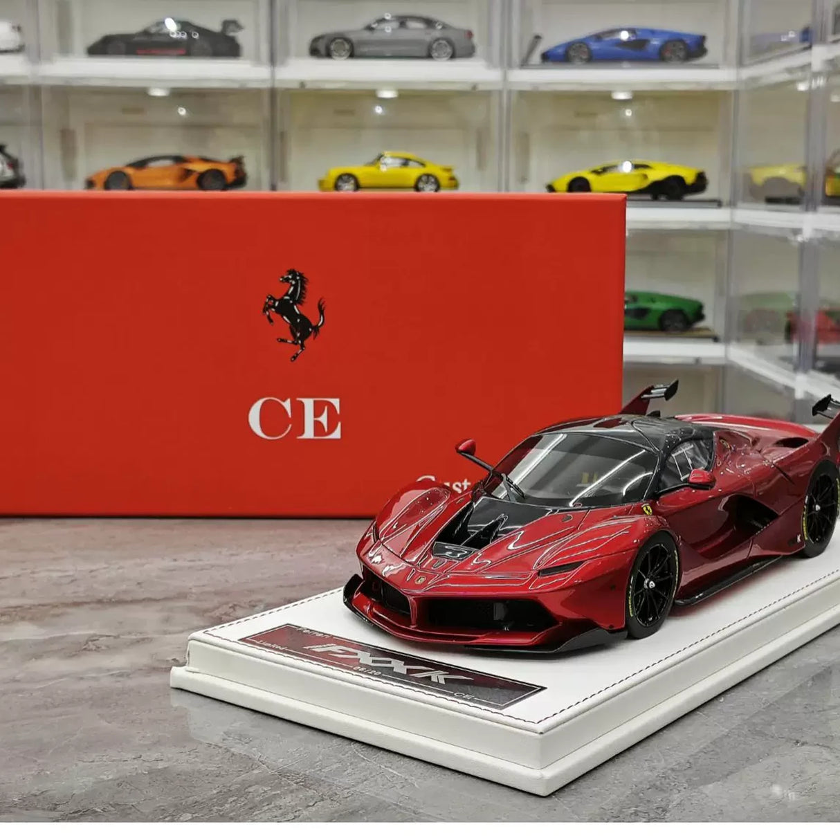 CE Ferrari 2018 FXX K Evo Modified Red 1:18 – Resina modello in resina collezionabile