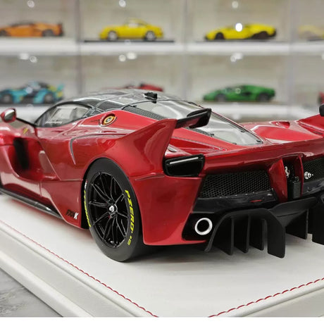 CE Ferrari 2018 FXX K Evo Modified Red 1:18 – Resina modello in resina collezionabile