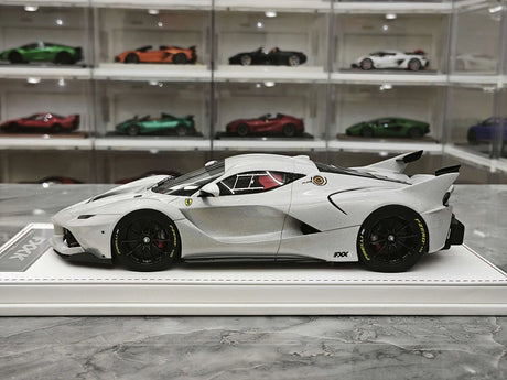 CE Ferrari 2018 FXX K Evo Modified Silver 1:18 – Resina modello in resina collezionabile