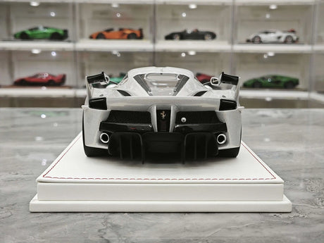 CE Ferrari 2018 FXX K Evo Modified Silver 1:18 – Resina modello in resina collezionabile