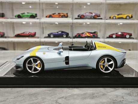 CE Ferrari 2018 Monza SP2 Ice Blue 1:18 – Samlarobjekt resinmodellresin