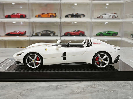 CE Ferrari 2018 Monza SP2 italiensk vit 1:18 – samlarobjekt resinmodellresin