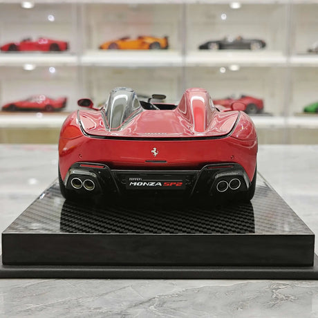 CE Ferrari 2018 Monza SP2 Metal Red 1:18 – samlarobjekt resinmodellresin resin