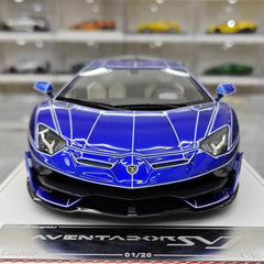 [CE] 1:18 Lamborghini 2020 Aventador SVJ Blue Model Car Resin