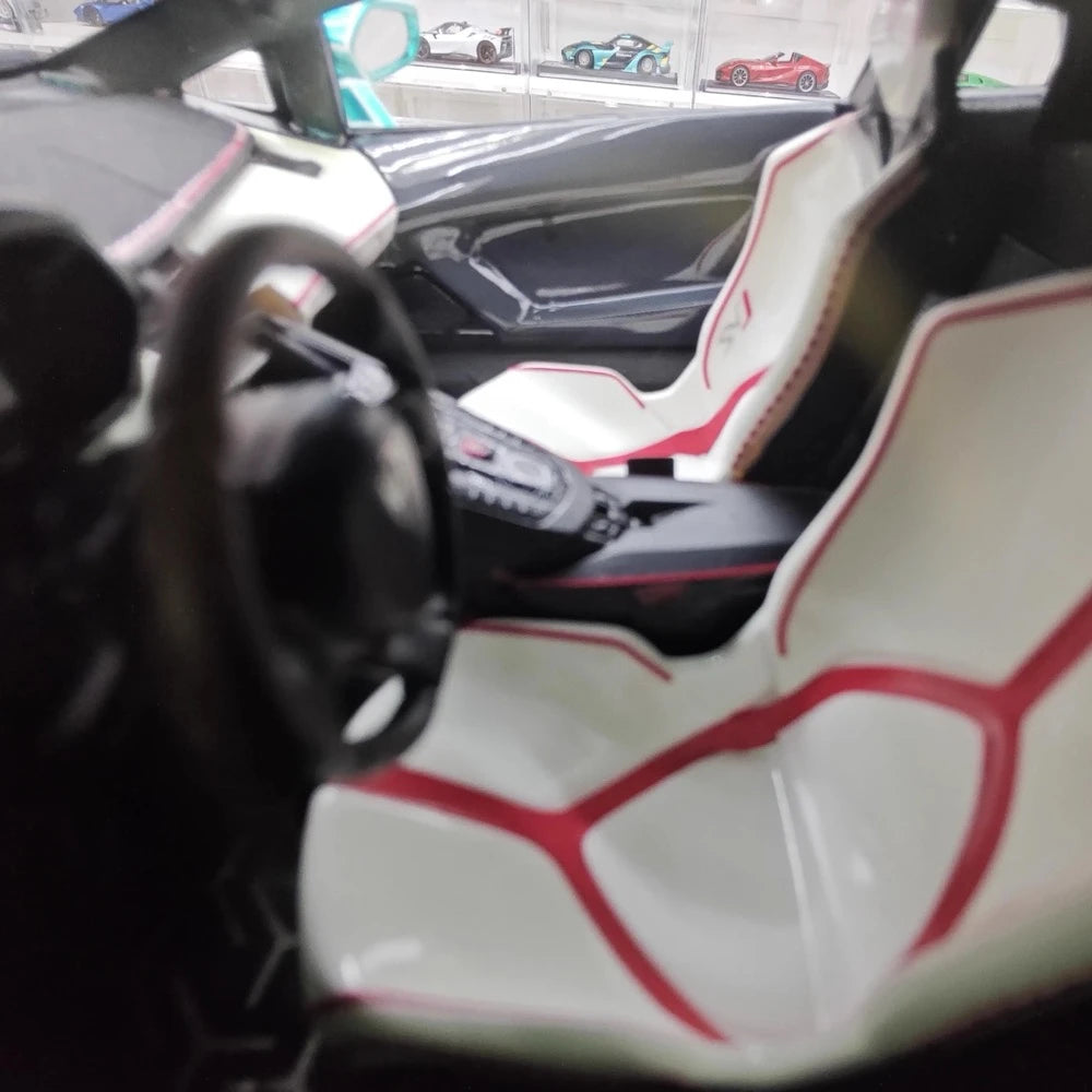 [CE] 1:18 Lamborghini 2020 Aventador SVJ Cyan Model Car Resin