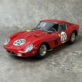Ferrari 1962 250 GTO #22 Rot 1:18 24h Le Mans Druckguss-Sammlermodell von CMC - Ansicht 2