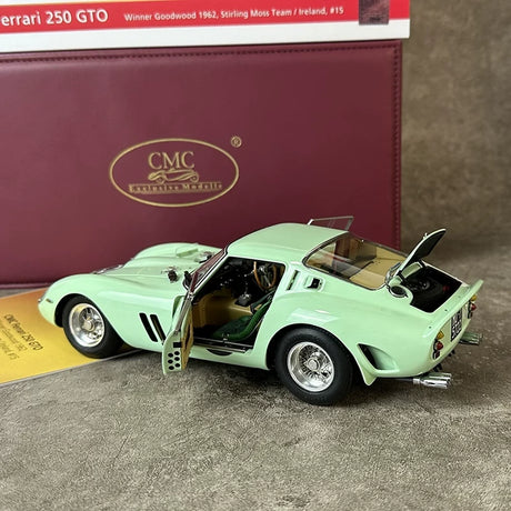 Ferrari 1962 250 GTO #15 Pale Green 1:18 Goodwood TT diecast collectible model by CMC - view 3