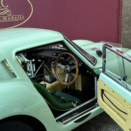 Ferrari 1962 250 GTO #15 Pale Green 1:18 Goodwood TT diecast collectible model by CMC - view 5