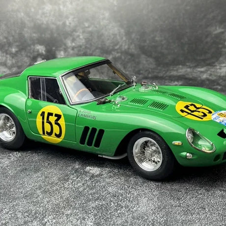 Ferrari 1962 250 GTO #153 Green 1:18 Tour de France diecast collectible model by CMC - view 6
