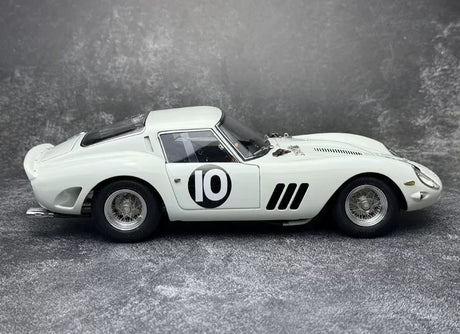 Ferrari 1962 250 GTO #10 Bianco Speciale 1:18 Tourist Trophy diecast collectible model by CMC - view 7