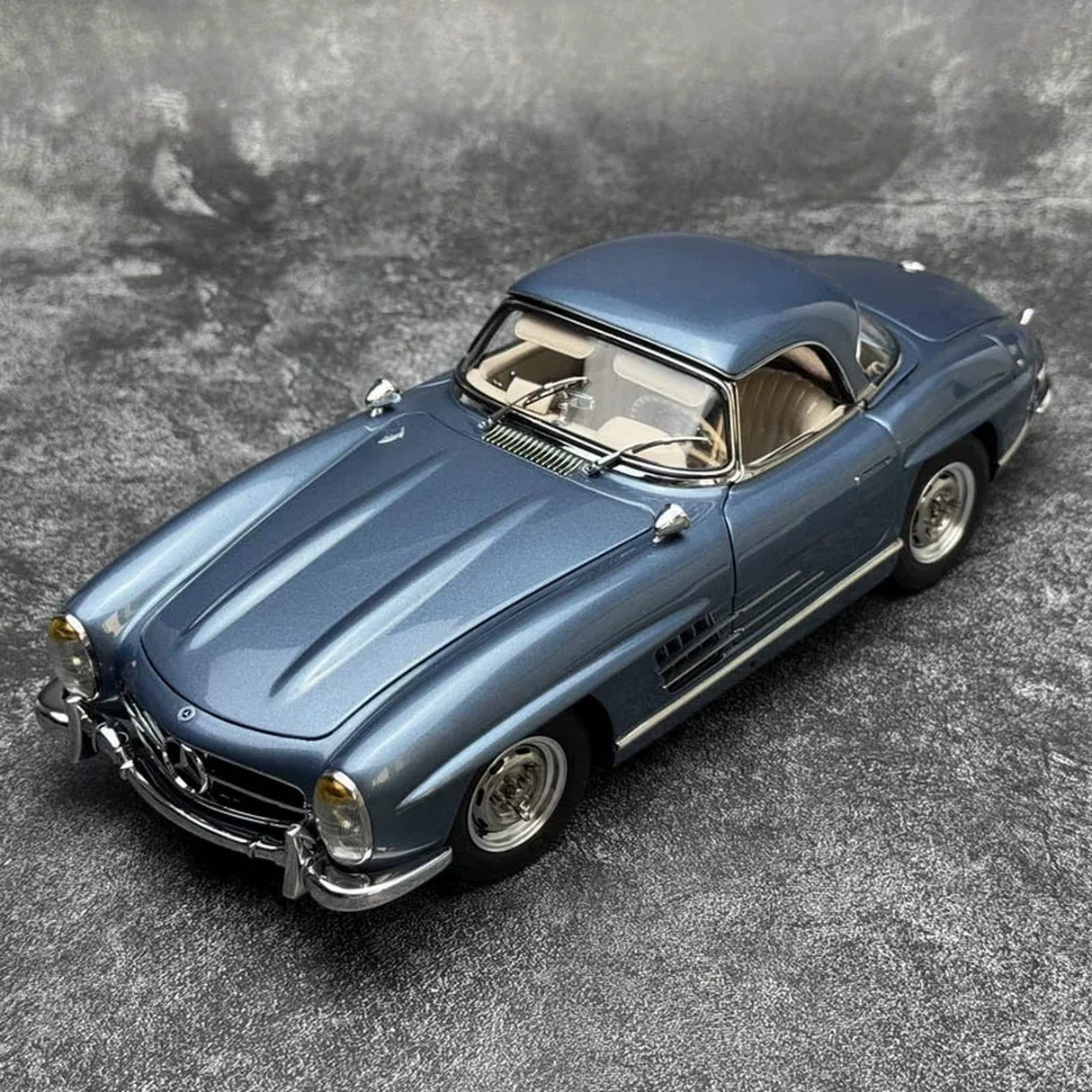 [CMC] 1:18 Mercedes-Benz 1954 300 SL W198 Hardtop-Blaumodell-Modellwagen mit Druckguss