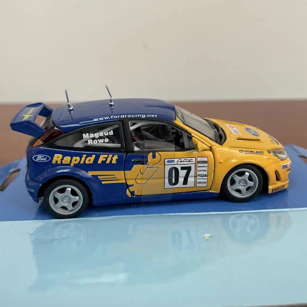 [Cararama] 1:43 Ford 2000 Focus WRC #07 Model Car Die-Cast
