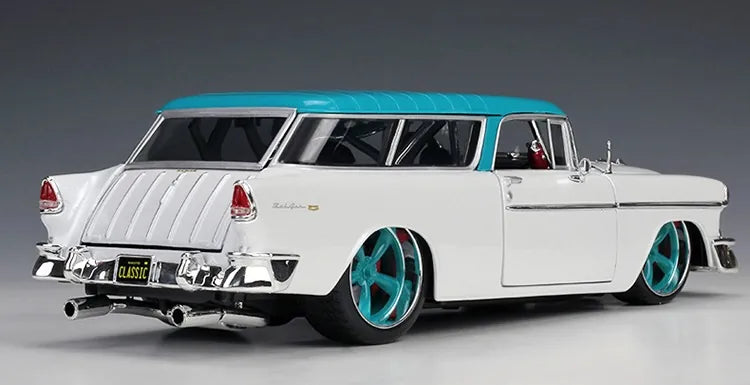 1:18 Chevrolet 1955 Nomad Die Cast Model Car