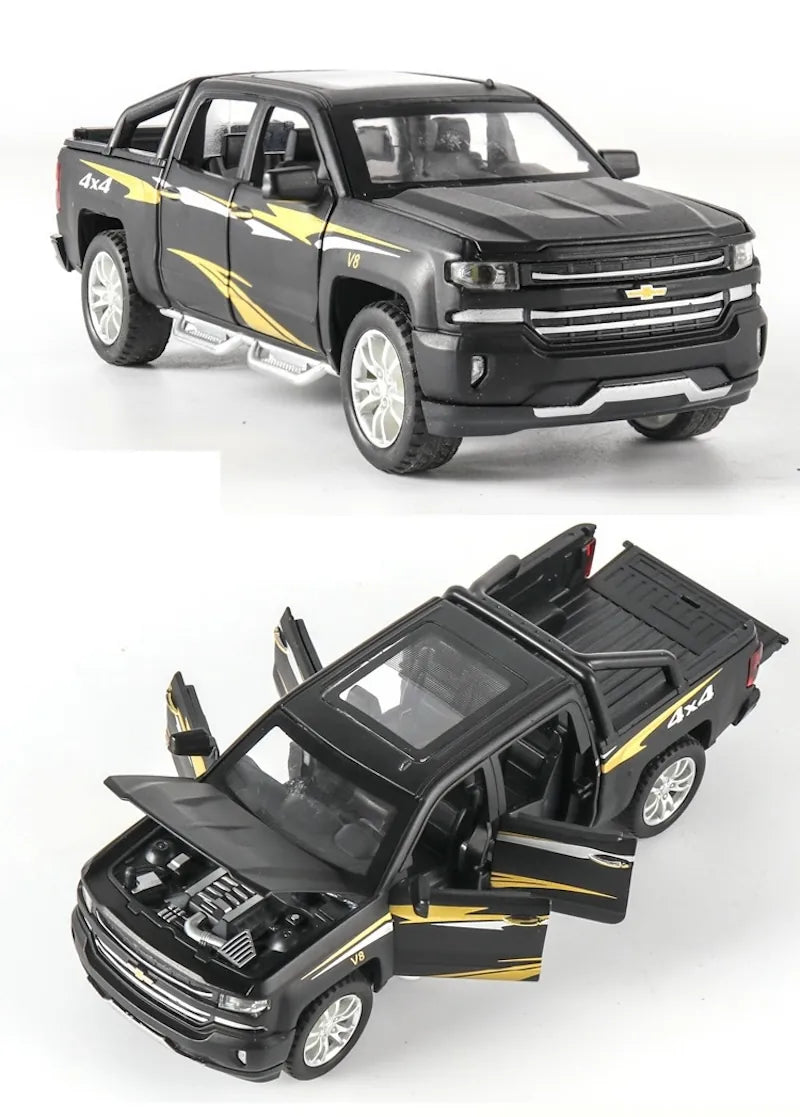 1:32 Chevrolet 2017 Silverado Die Cast Model Car