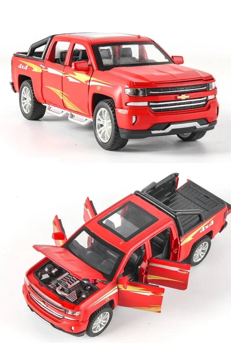 1:32 Chevrolet 2017 Silverado Die Cast Model Car