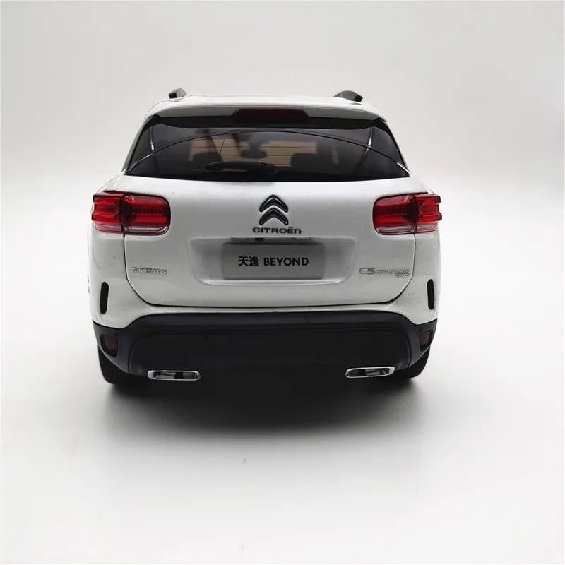 1:18 Citroen 2022 C5 Aircross Beyond Die Cast Model Car