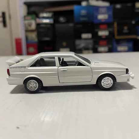 [Conrad] 1:43 Audi 1984 Quattro Coupe Rally White Model Car Die-Cast