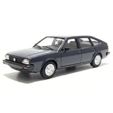 [Conrad] 1:43 Volkswagen 1984 Passat GLS Hatchback Blue Model Car Die-Cast