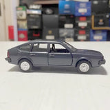 [Conrad] 1:43 Volkswagen 1984 Passat GLS Hatchback Blue Model Car Die-Cast