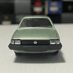 [Conrad] 1:43 Volkswagen 1984 Santana GL Green Model Car Die-Cast