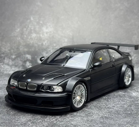 DCM BMW 2001 M3 GTR E46 Black 1:18 – Modello da collezione in pressofuso