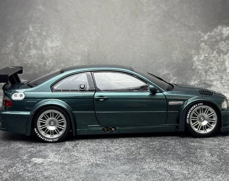 DCM BMW 2001 M3 GTR E46 Blue 1:18 – Modello da collezione in metallo pressofuso