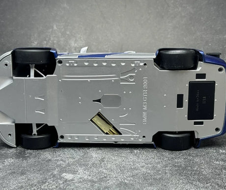 DCM BMW 2001 M3 GTR E46 1:18 blu e bianco – Modello da collezione pressofuso