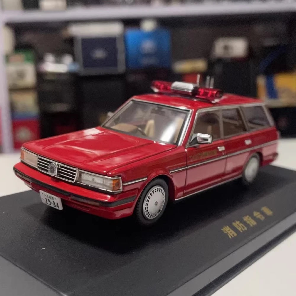 [DISM] 1:43 Toyota 1988 Mark II GX70G Fire Command Wagon Model Car Die-Cast