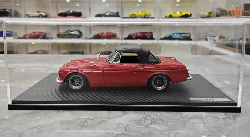 1:18 Datsun 1967 Fairlady 2000 SR311 Red Die Cast Model Car