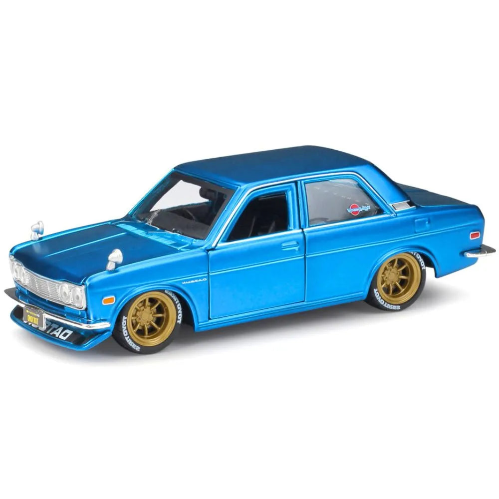 1:24 Datsun 1971 510 Two Door Modified Die Cast Model Car