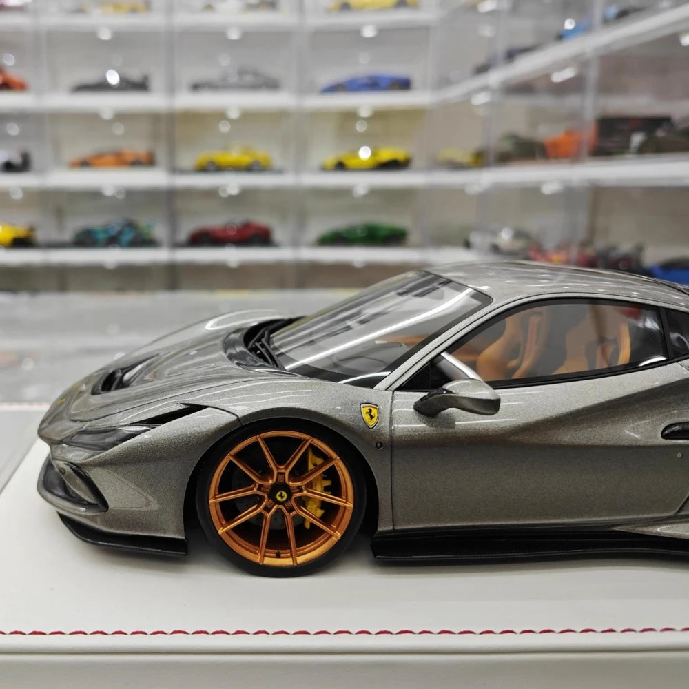 [Davis & Giovanni] 1:18 Ferrari 2019 F8 Tributo Novitec Gray Model Car Resin
