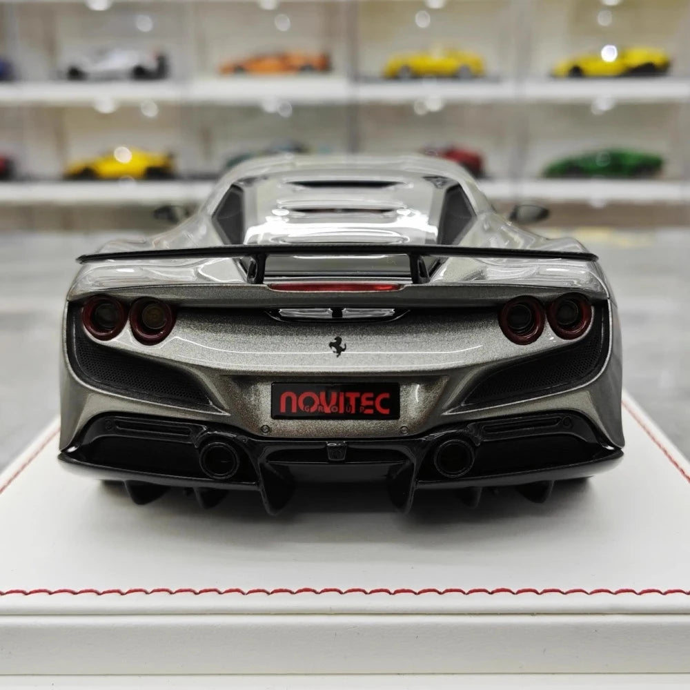 [Davis & Giovanni] 1:18 Ferrari 2019 F8 Tributo Novitec Gray Model Car Resin